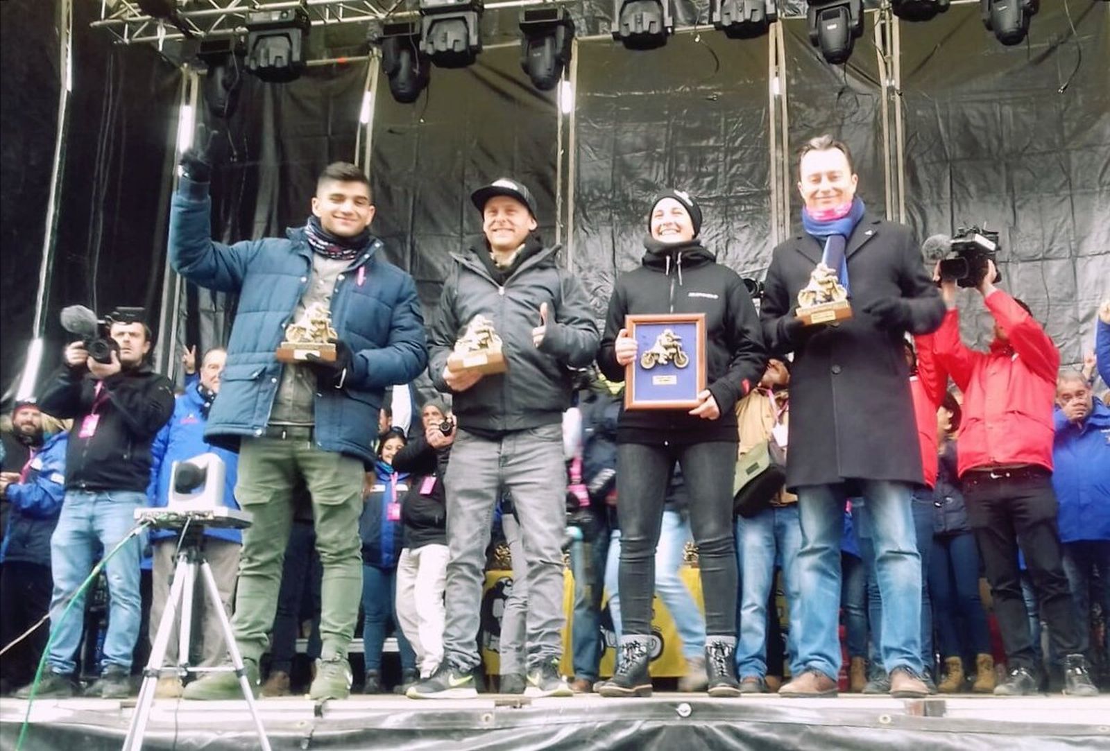 Santiago Galván, vicepresidente de Cirjesa, junto a Ana Carrasco, Maikel Melero y Jorge Martín.