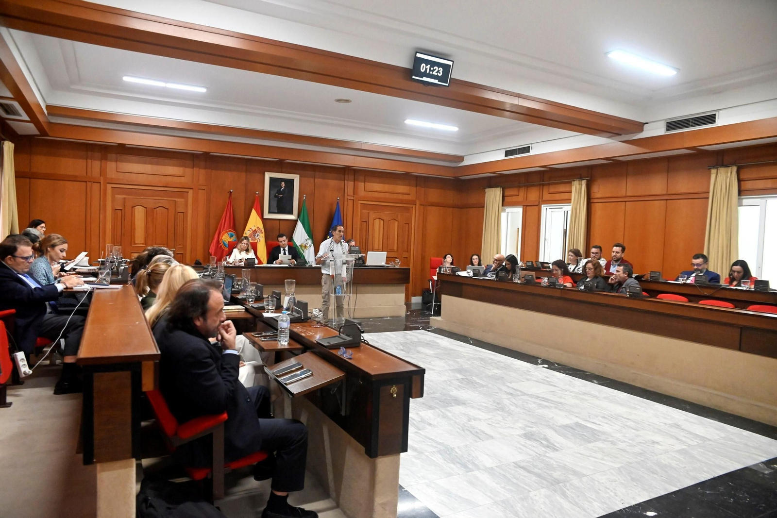 Pleno del Ayuntamiento (8951709).jpg Pleno del Ayuntamiento (8951709).jpg
