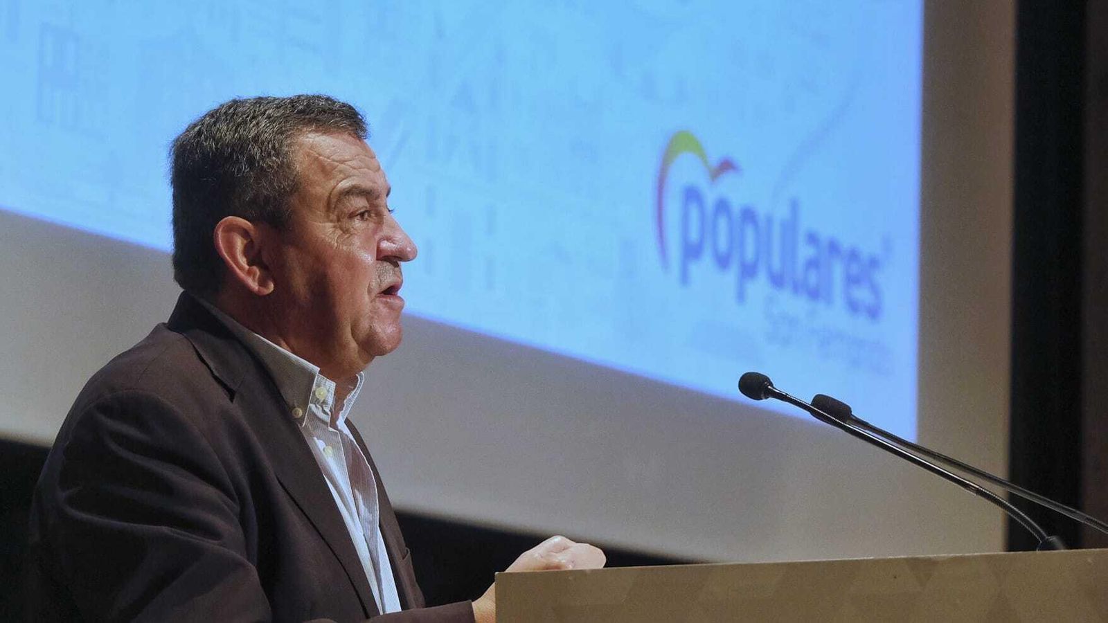 José Loaiza, durante su intervención en el congreso local del partido.