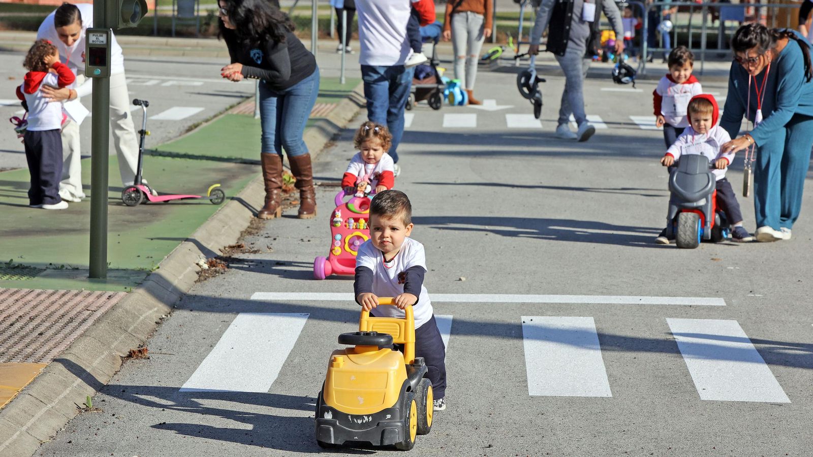 Carrera infantil a beneficio del pequeño Martín