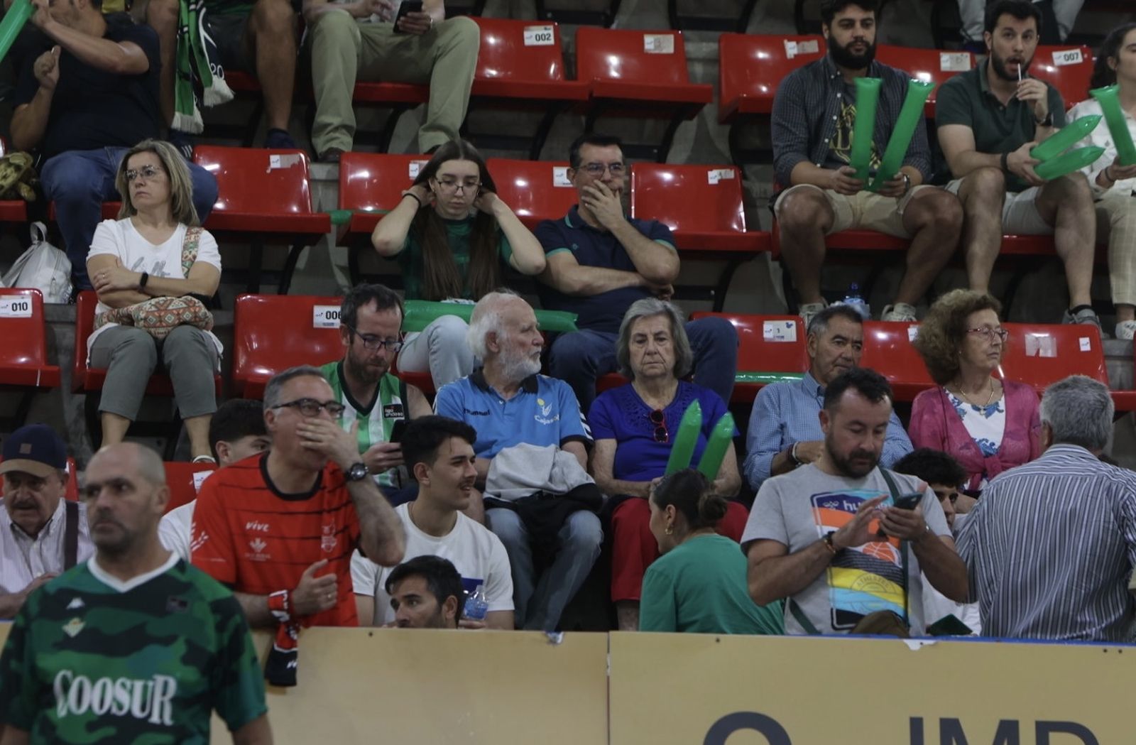 Búscate en el o Betis Granada de baloncesto