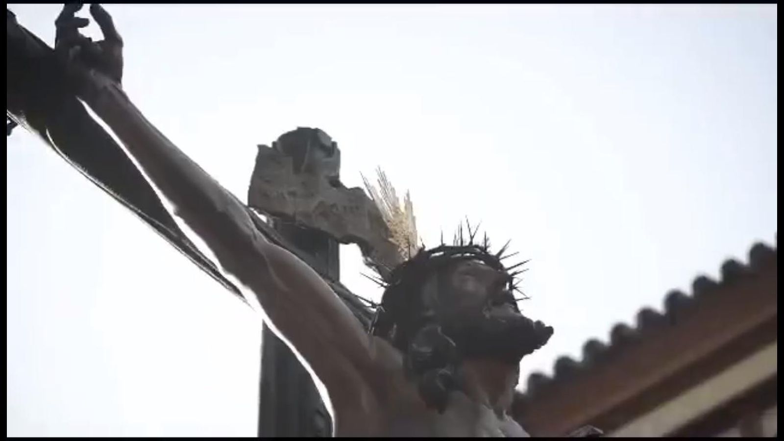 Instante del Cachorro pasando por la Campana