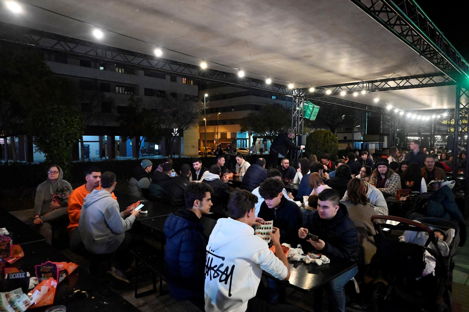 The champions burger (11495362).jpg