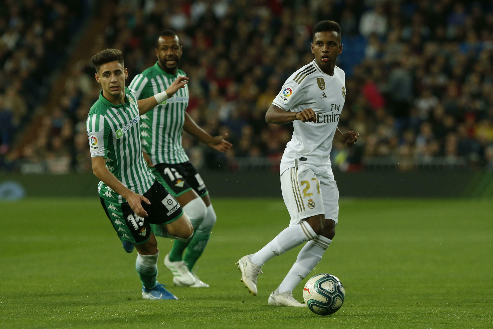 Rodrigo y Álex Moreno, durante el encuentro