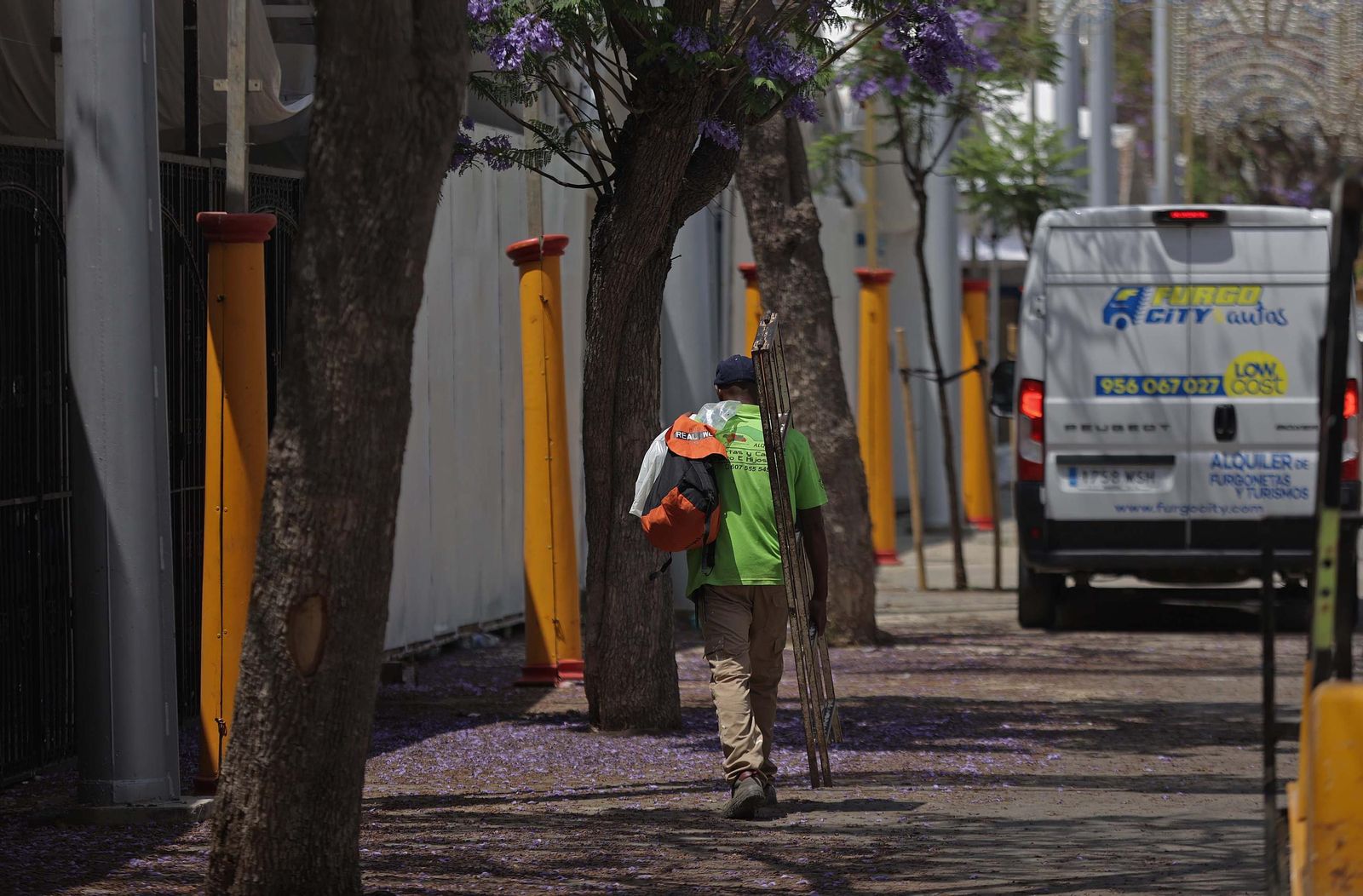 Fotos del montaje de la Feria Real de Algeciras 2025