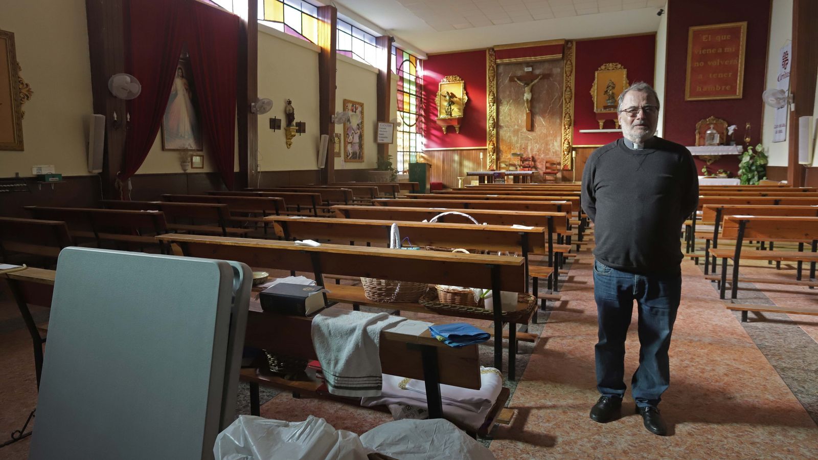 Fotos de los desperfectos en la parroquia de San Miguel en Algeciras