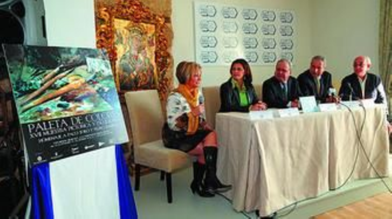 Luisa Estudillo, Dolores Barroso, Juan Corchado, Ángel Bocarando y José Luis Castro ayer.