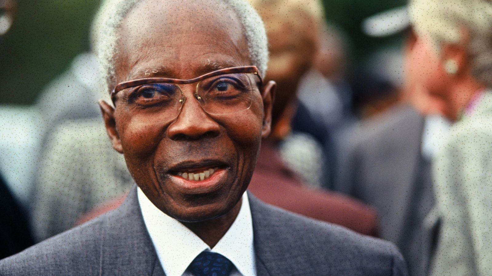 El poeta senegalés, Léopold Sédar Senghor.