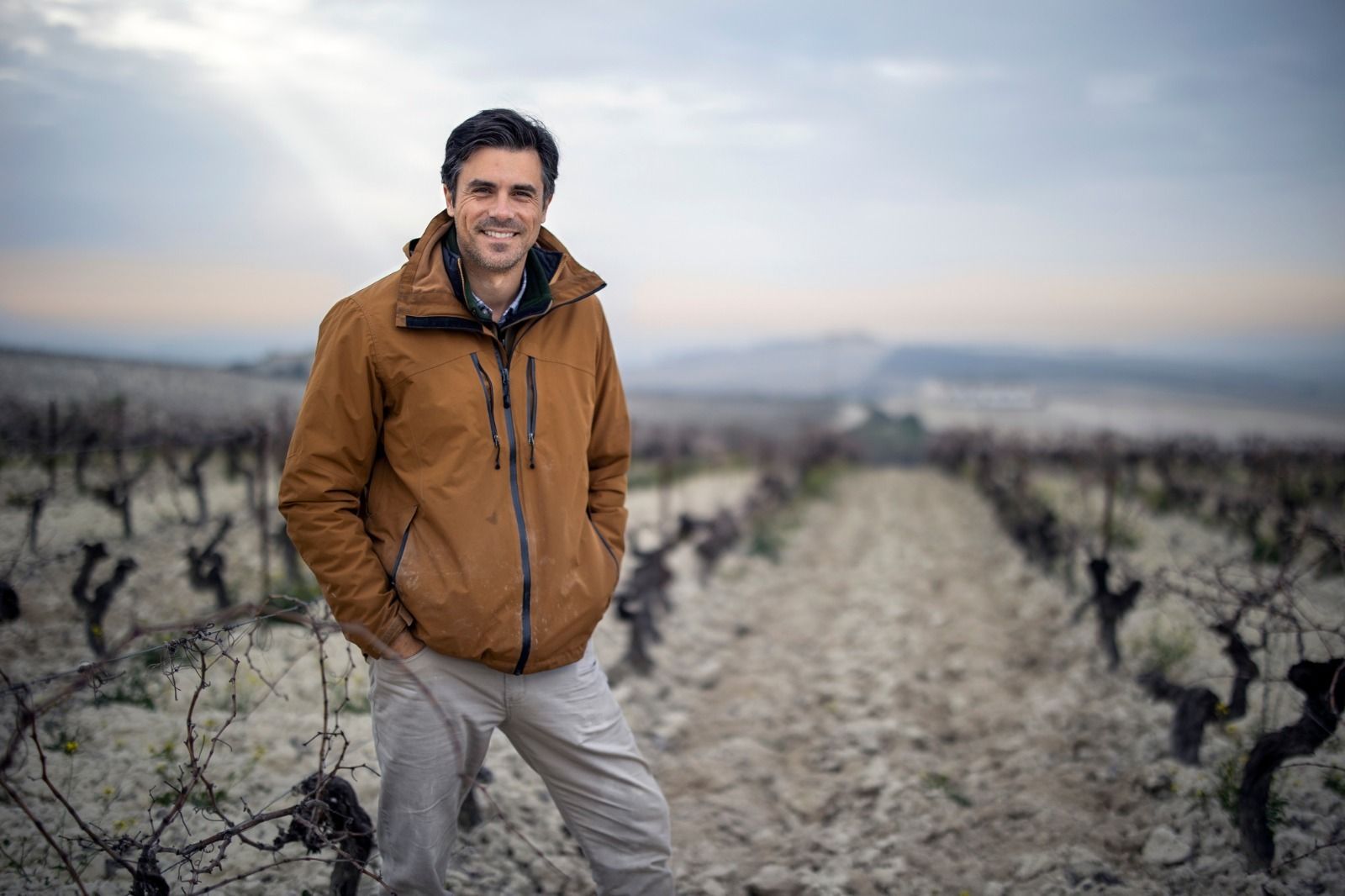 Willy Pérez, en uno de los viñedos de su bodega del Marco de Jerez.