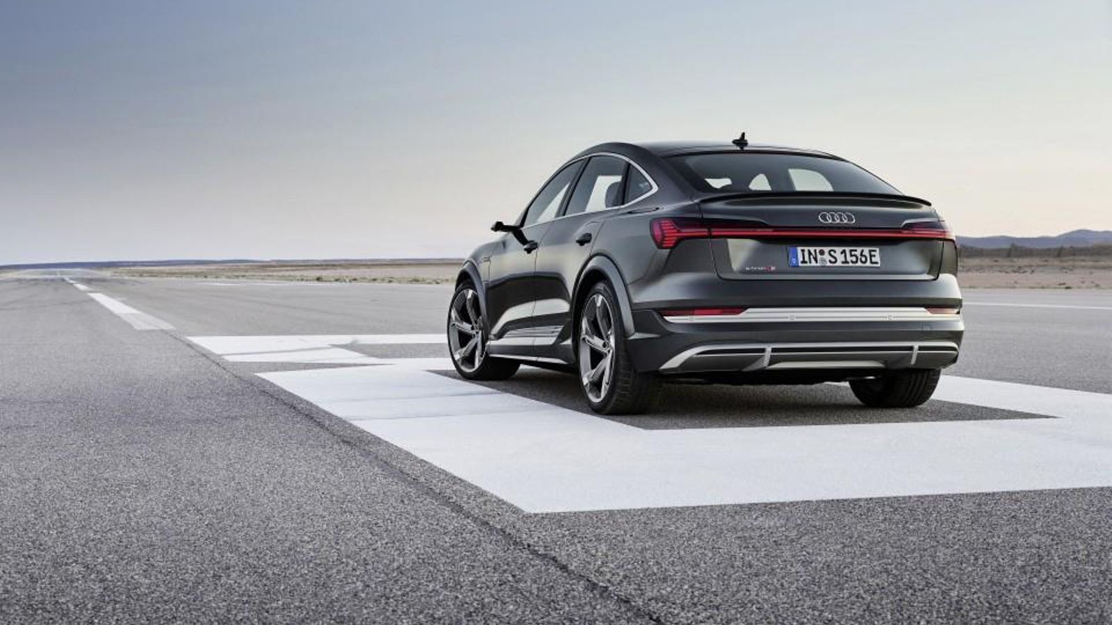 El e-tron Sportback se hace más rápido y ágil con esta versión S