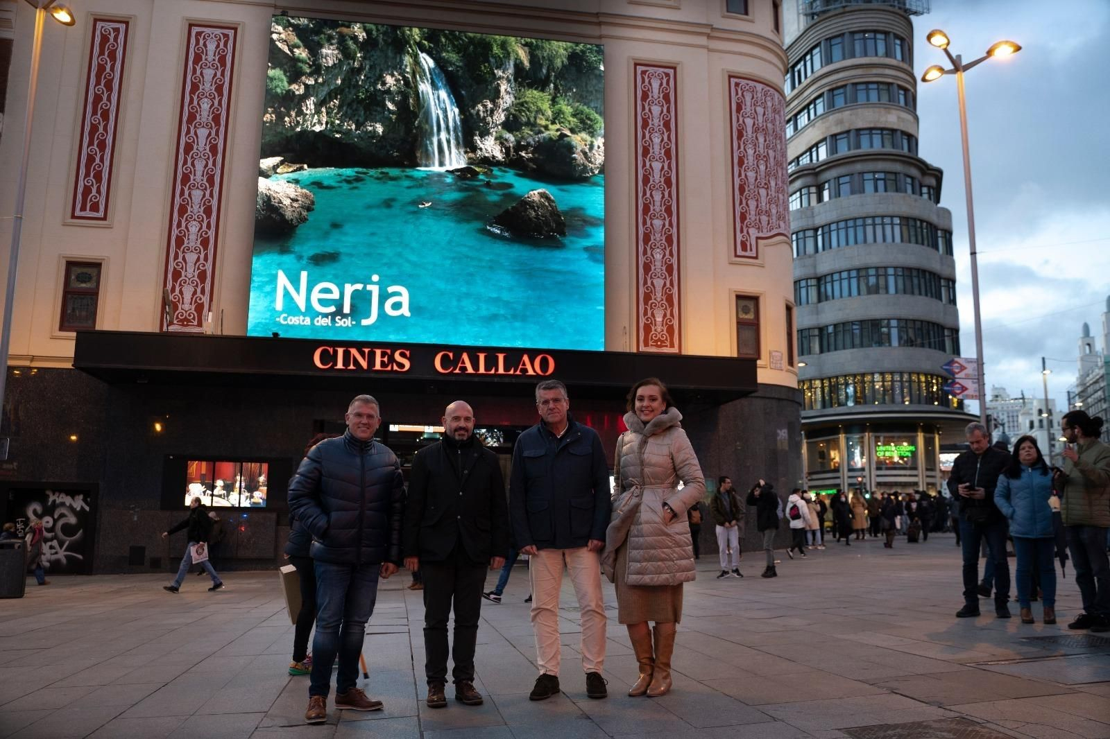 Pantalla de los Cines Callao en la que se promociona Nerja. Pantalla de los Cines Callao en la que se promociona Nerja.