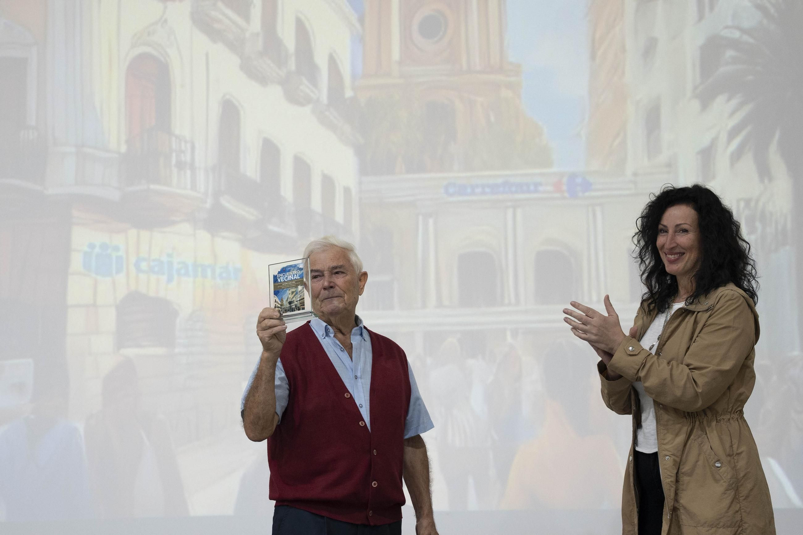 El encuentro Vecinal en el Palacio de Exposiciones y Congresos ‘Cabo de Gata – Ciudad de Almería’ de El Toyo, en imágenes