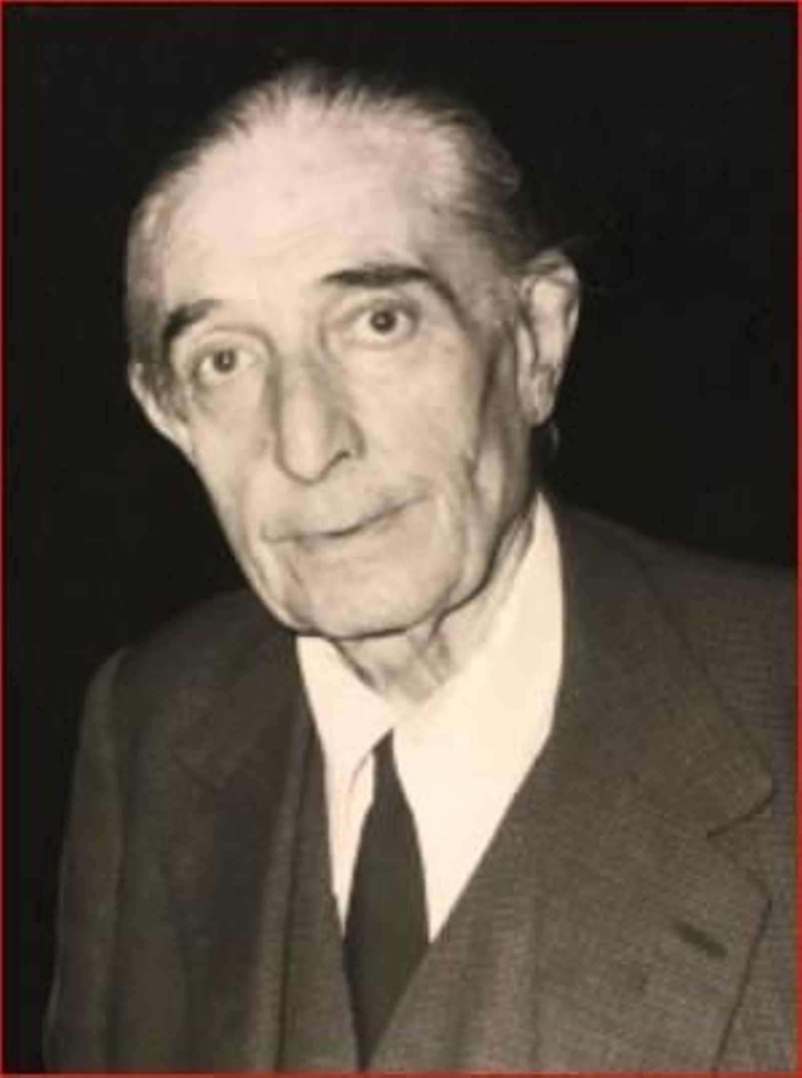 4. Antonio Díaz-Cañabate, periodista taurino de ABC. 4. Antonio Díaz-Cañabate, periodista taurino de ABC.