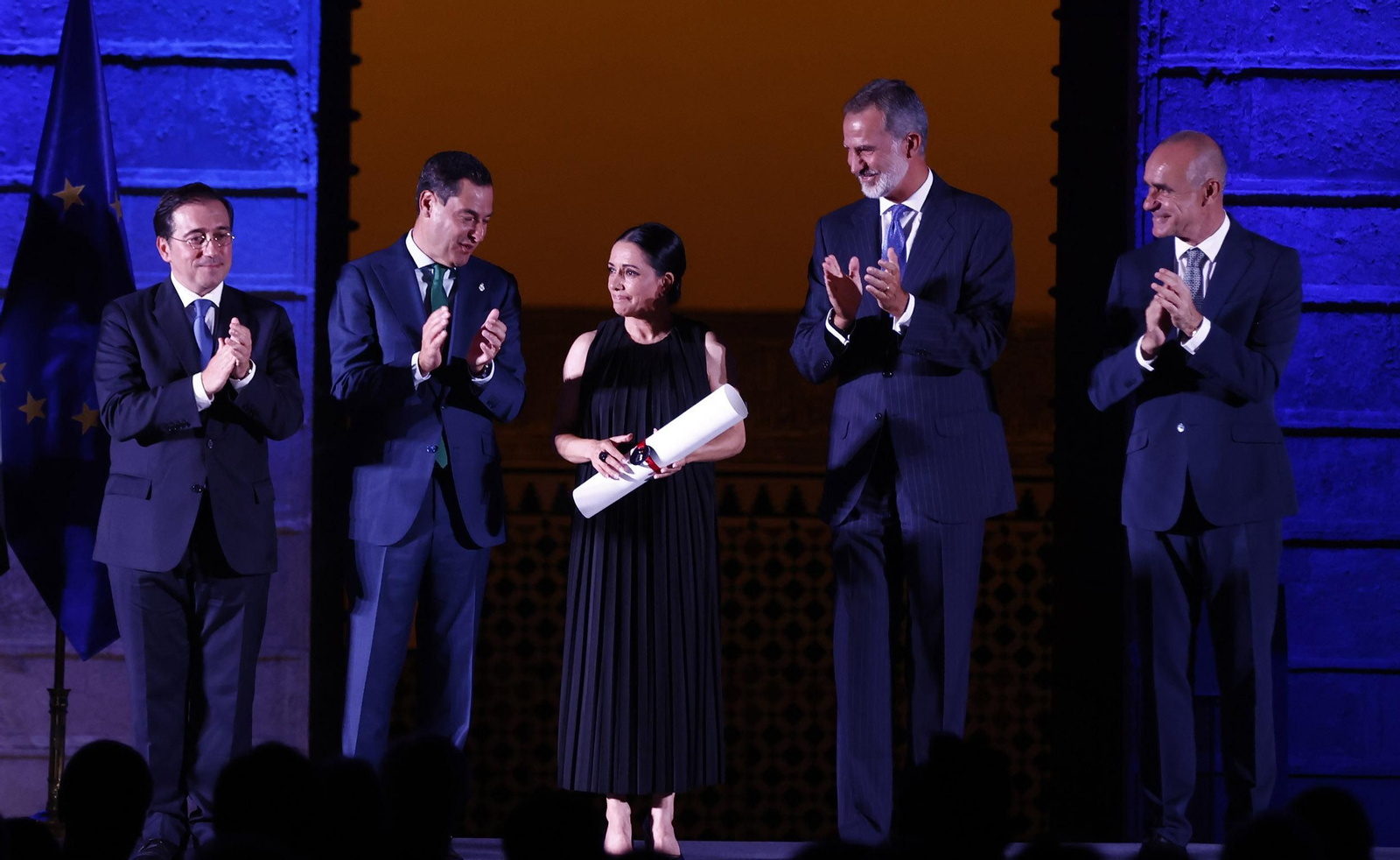 El Rey en el Alcázar de Sevilla con motivo de  los actos del V Centenario de Magallanes y ElCano, en imágenes