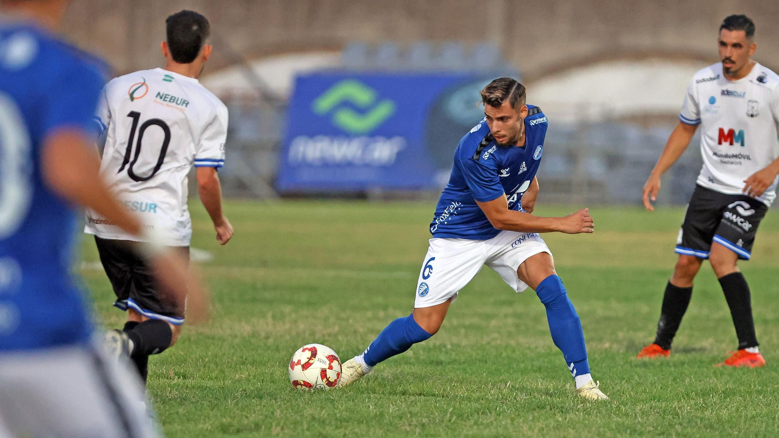Imágenes del Trofeo de la Copa y la Venencia entre el Jerez Industrial y el Xerez DFC