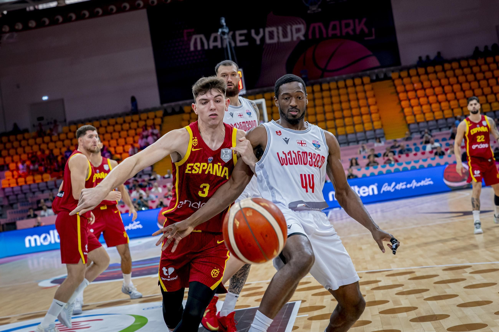 Las fotos del Georgia - España de baloncesto