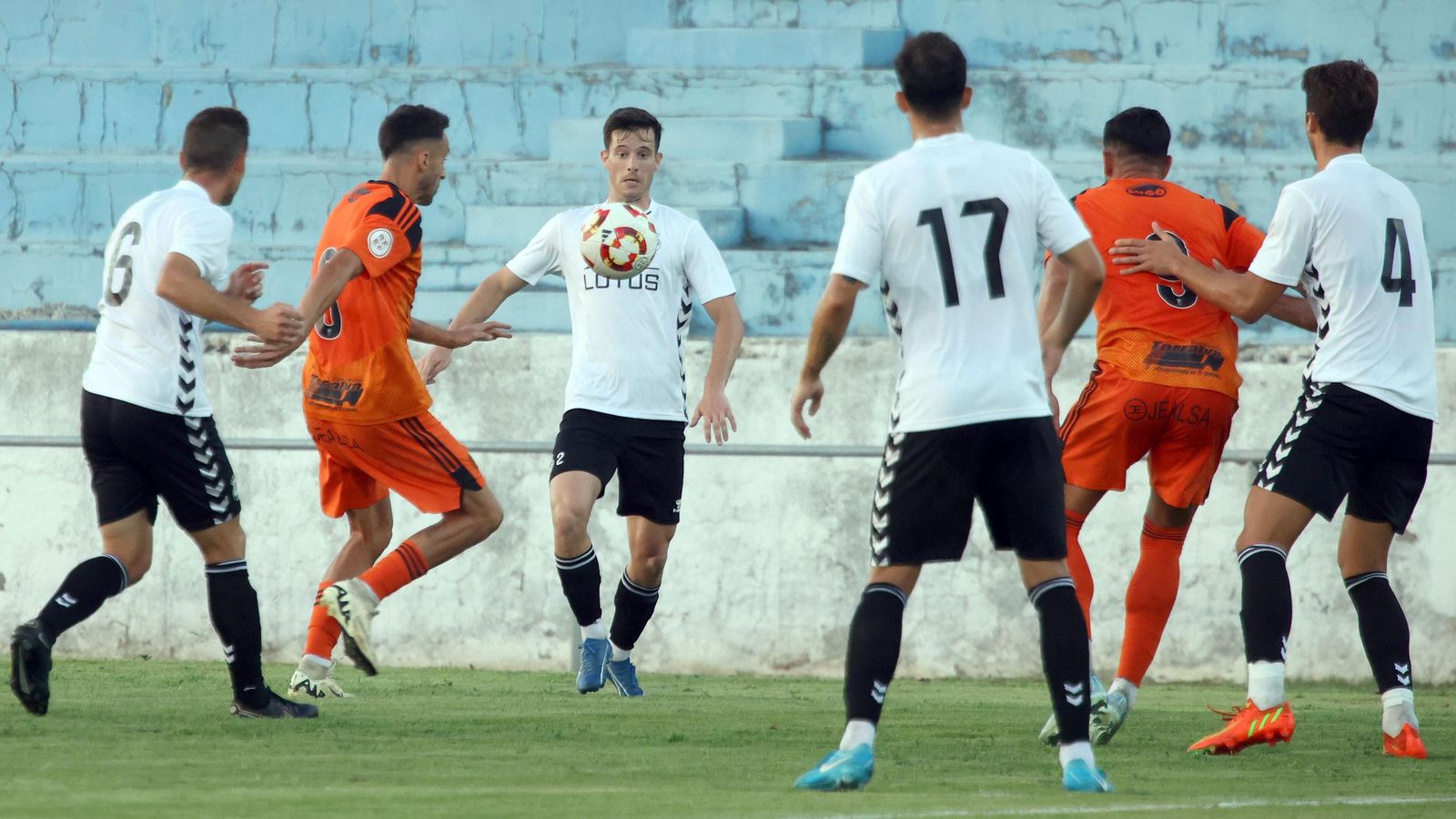 Imágenes del Trofeo de la Feria de la Vendimia entre el Xerez CD y la Balona