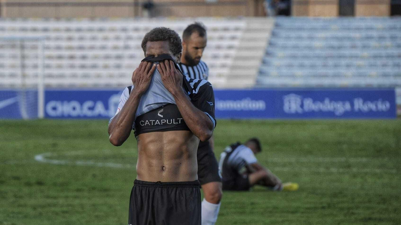 Las fotos de la derrota de la Balona en San Fernando (1-0)