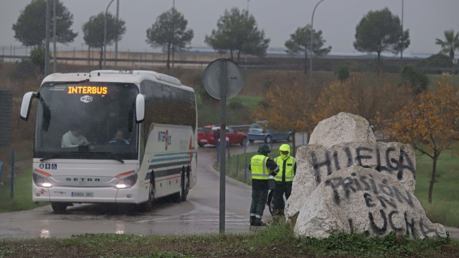 Funcionarios de Botafuegos en huelga
