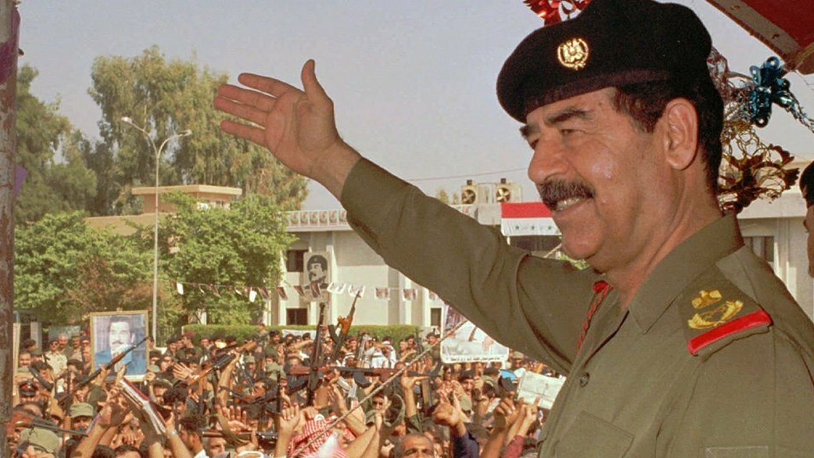 Saddam Hussein es capturado por EE.UU.
