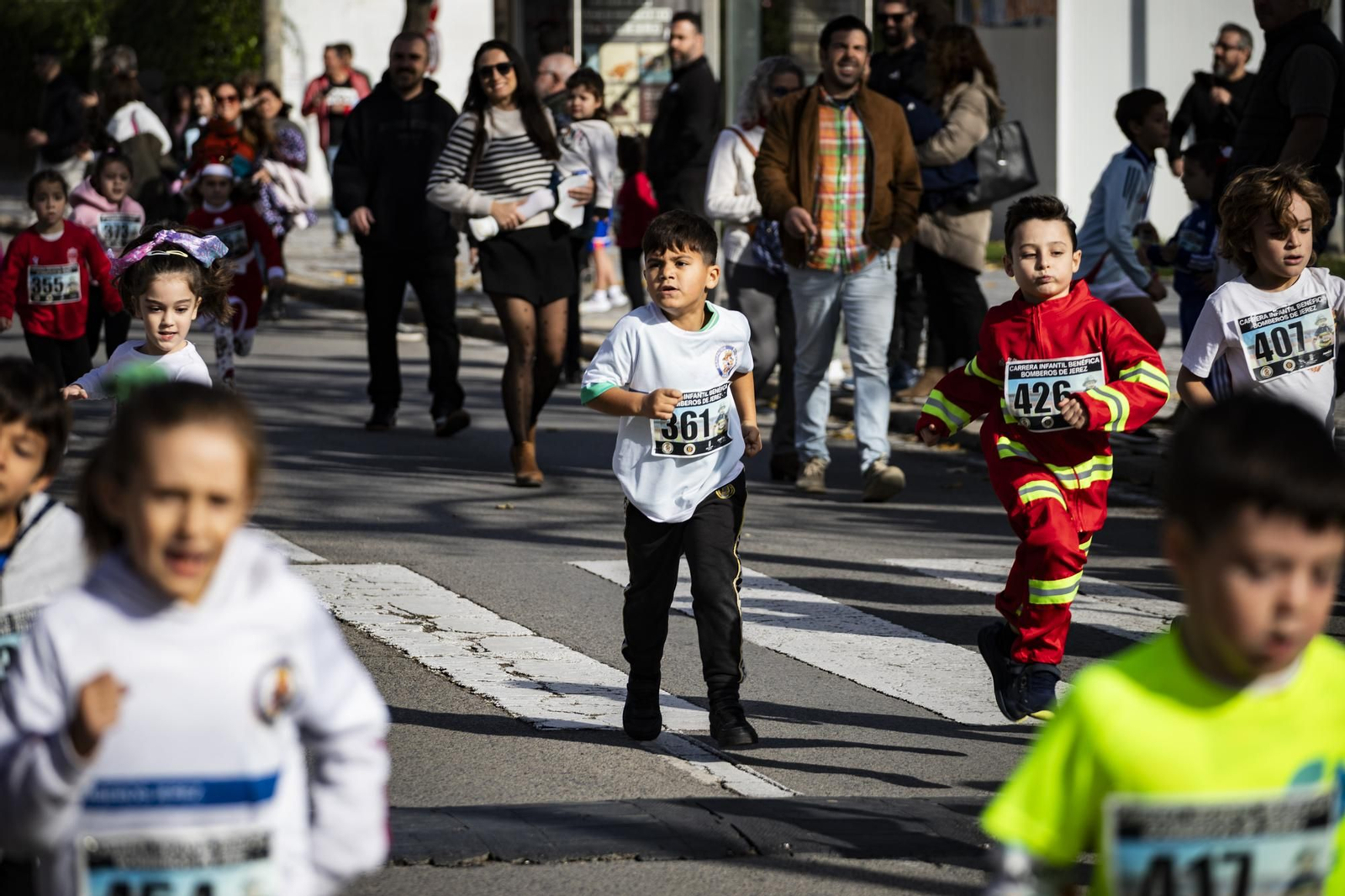 Imágenes de la V Carrera Infantil Bomberos de Jerez