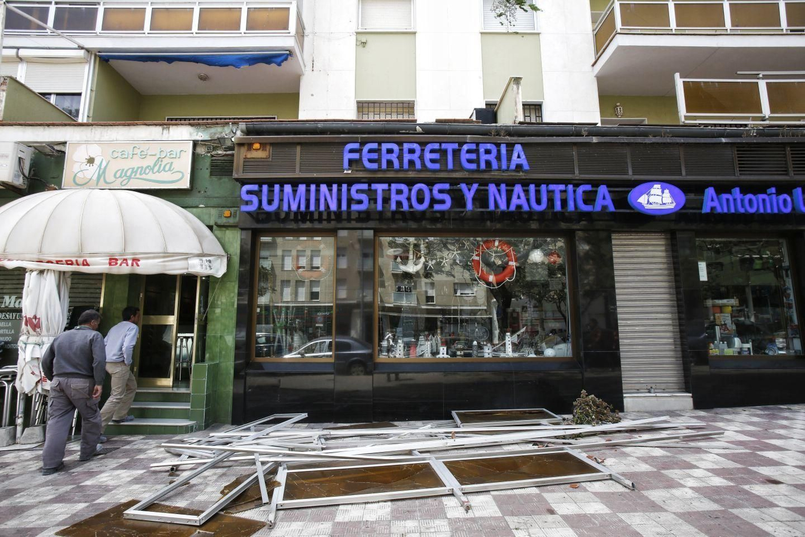 Efectos del temporal de levante en Cádiz