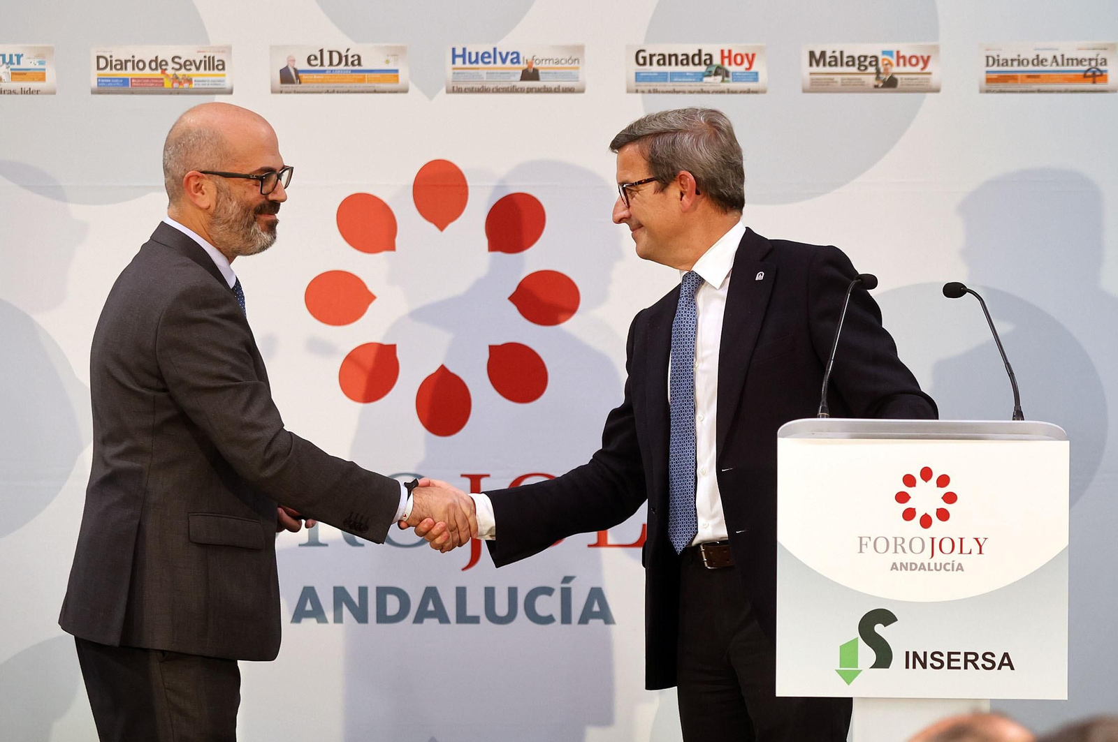 Imágenes del desayuno-coloquio con Jorge Paradela en el Foro Joly Andalucía celebrado en Huelva