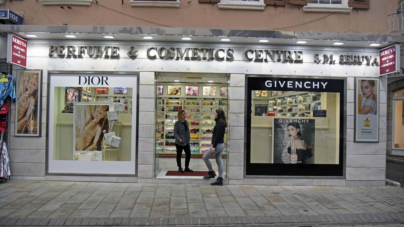 Las fotos de un día laborable en Gibraltar durante el coronavirus