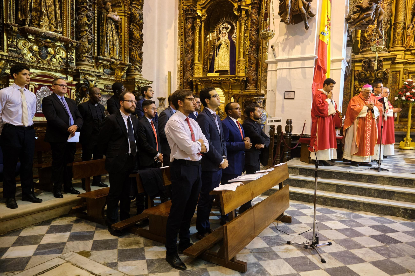 Los seminaristas de Cádiz, en la misa de apertura de curso.
