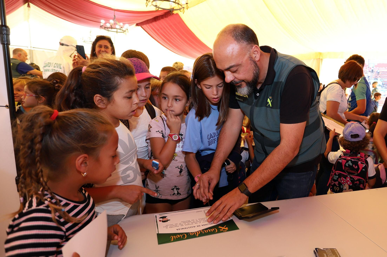 Imágenes de la jornada de puertas abiertas de la Guardia Civil