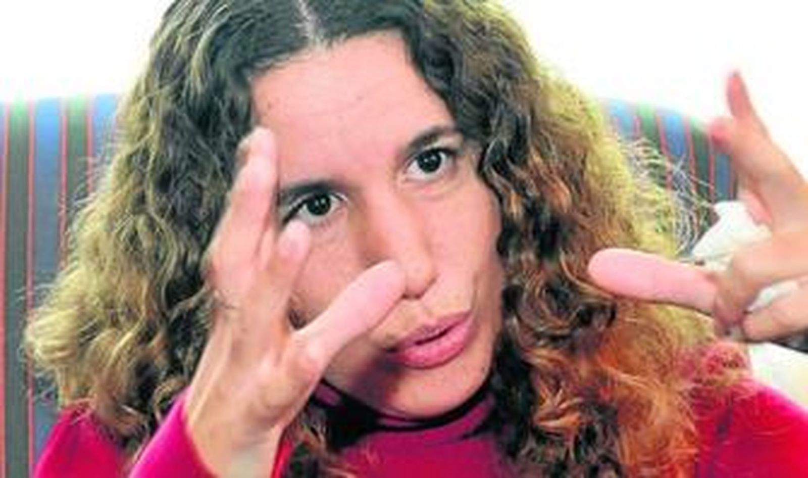 Lara Cortés, ayer en el hotel Inglaterra, aunque el inglés no lo trabaja.