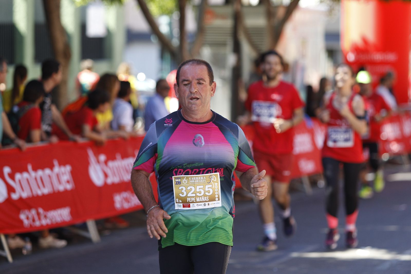 Fotogalería carrera atletismo popular enfermedades poco frecuentes. La Salle Almería