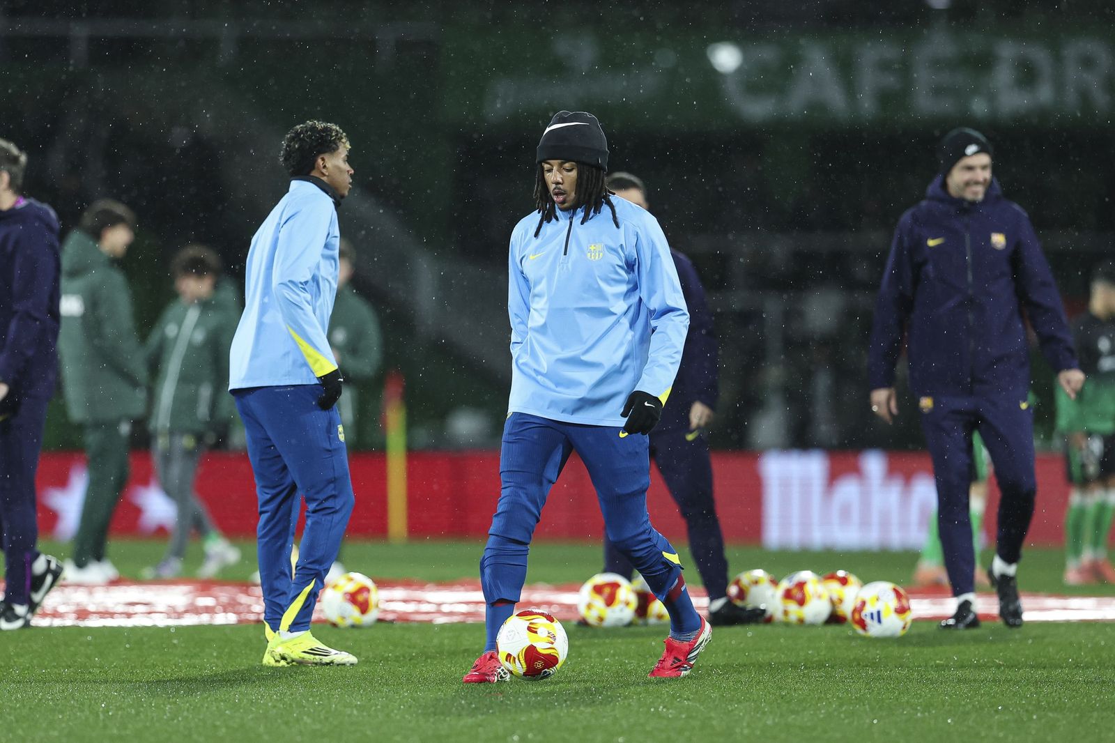 Las fotos del Racing-Barcelona de Copa