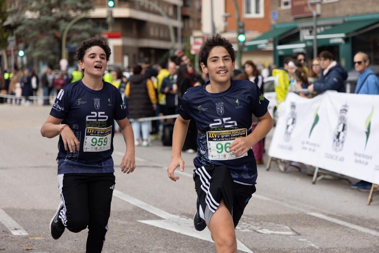 Atletismo por la paz y la integración en la XXV Carrera y Caminata del IES Santa Catalina de Alejandría (II)