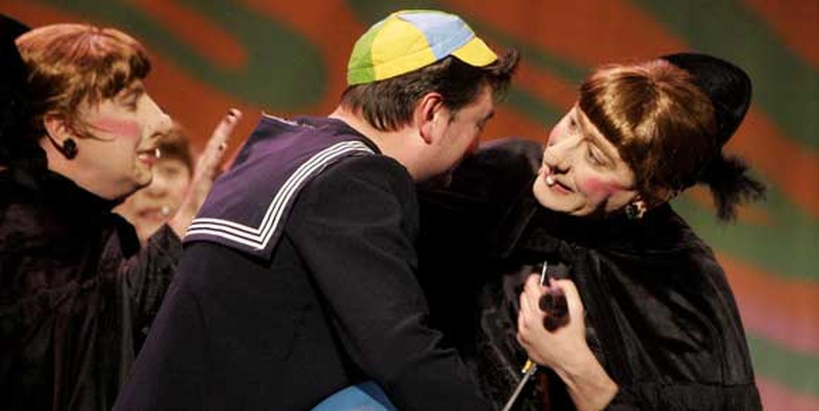 Chirigota 'Las niñeras mágicas gaditanas'

Foto: Lourdes de Vicente