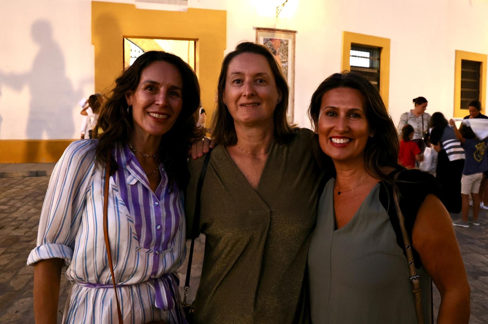 Búscate en el concierto de Hombres G