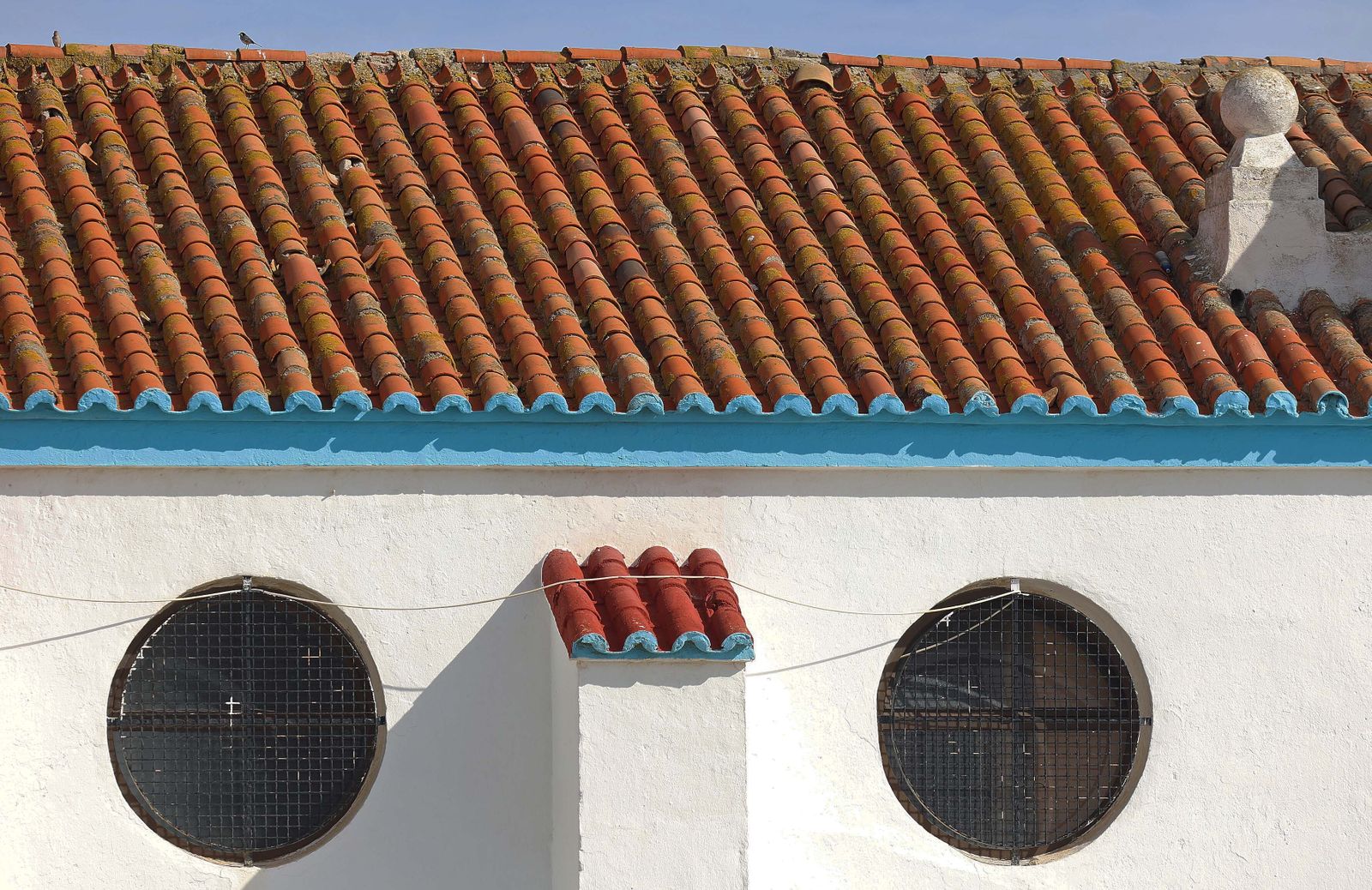 Imágenes de los desperfectos de la iglesia Nuestra Señora del Carmen en La Línea