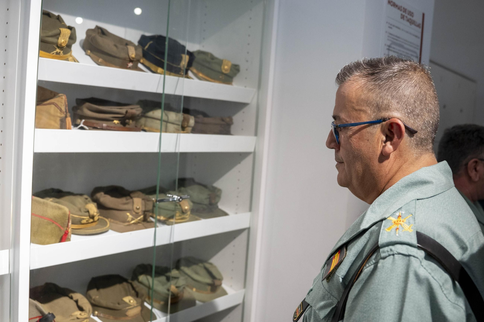 Exposición en Almería 'La Legión a través de sus uniformes'