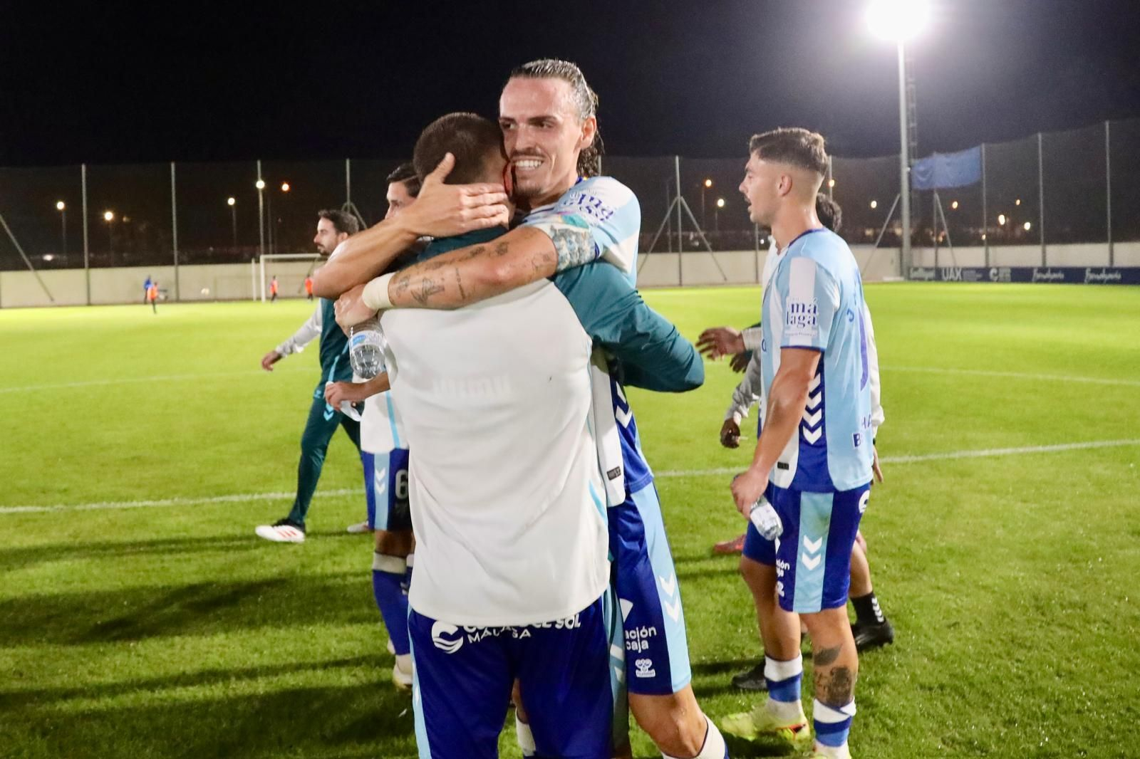 El Atlético Malagueño se estrena ante el UCAM Murcia (1-0)