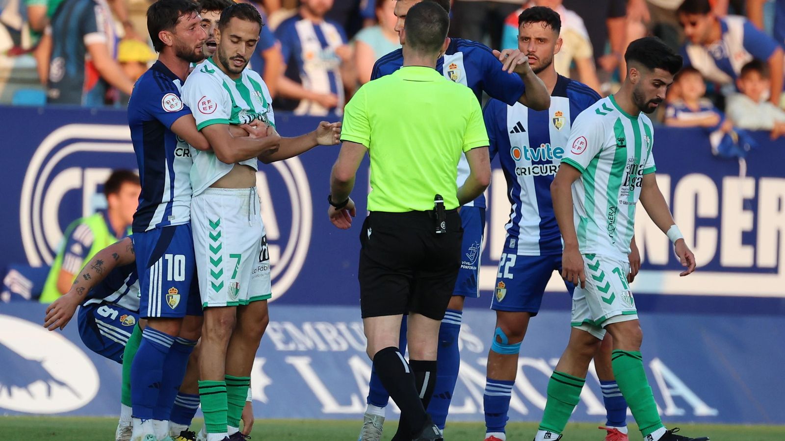 Las fotos del Ponferradina-Antequera, play off de ascenso a Segunda