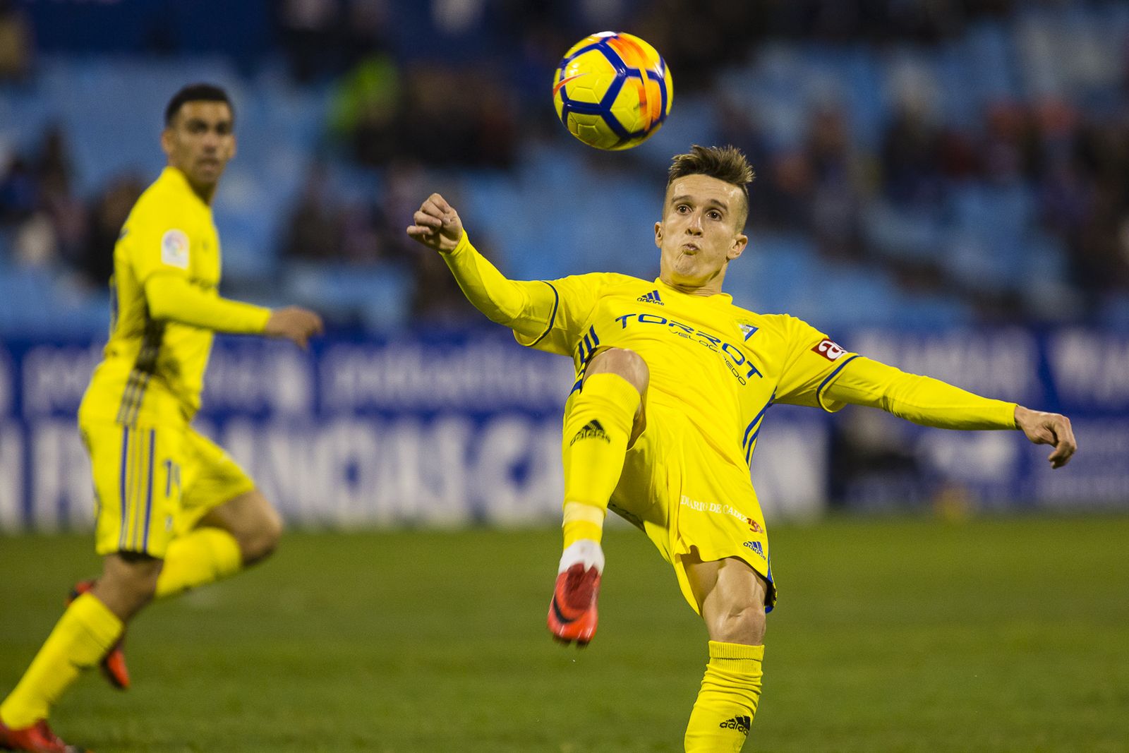 Las imágenes del Zaragoza-Cádiz