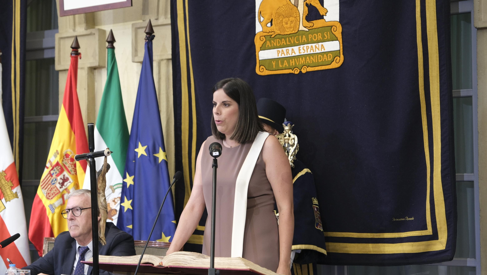 Imágenes del acto de constitución de la Diputación de Almería