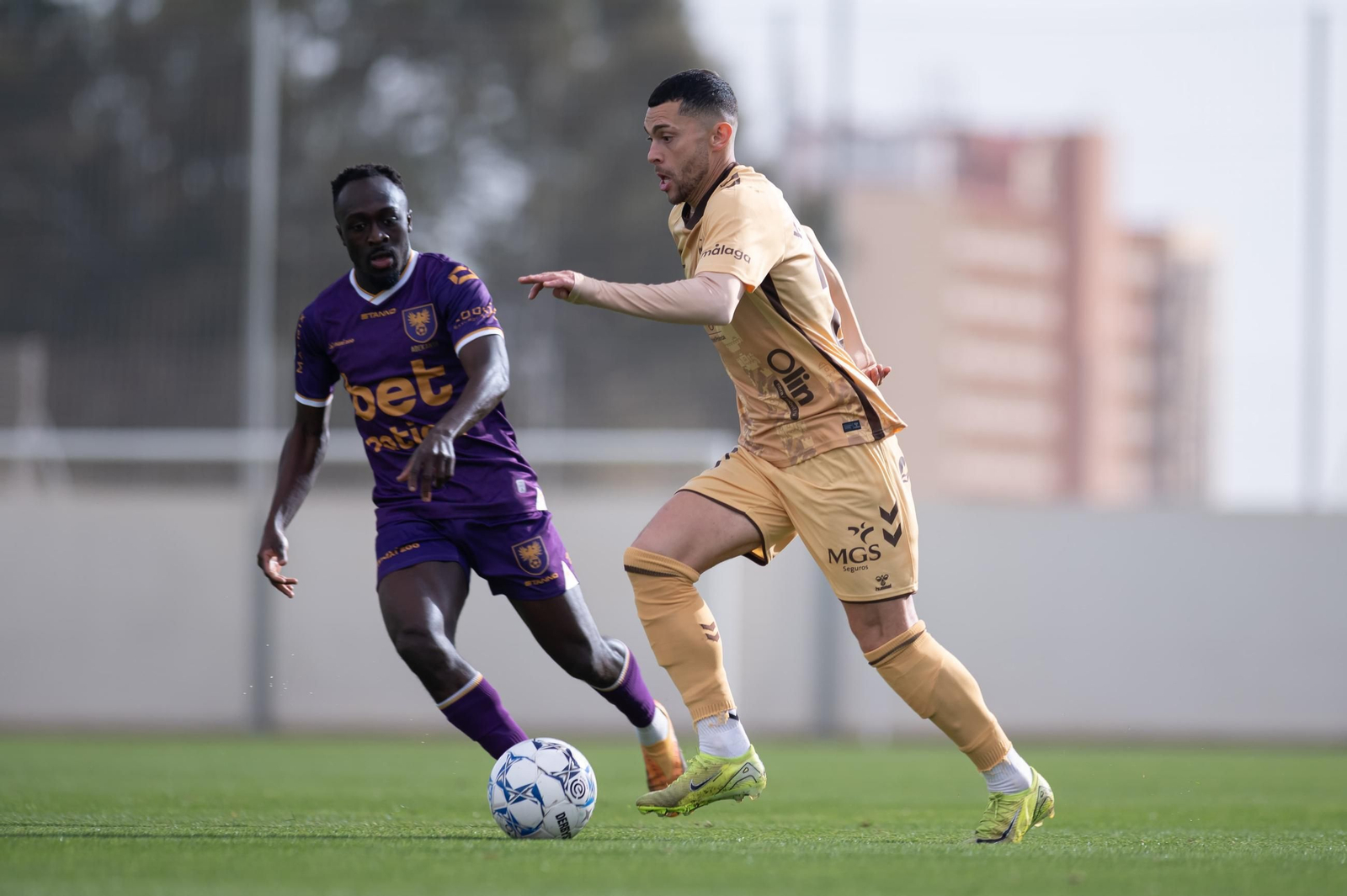 El Málaga-Go Ahead Eagles, en imágenes
