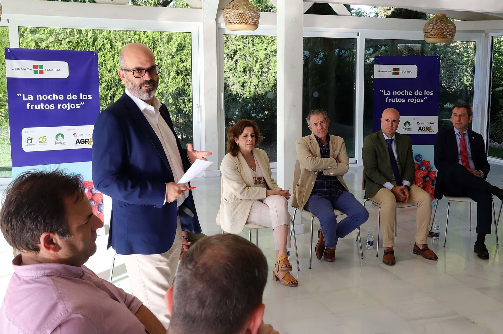 Imágenes de la Jornada "La noche de los frutos rojos"