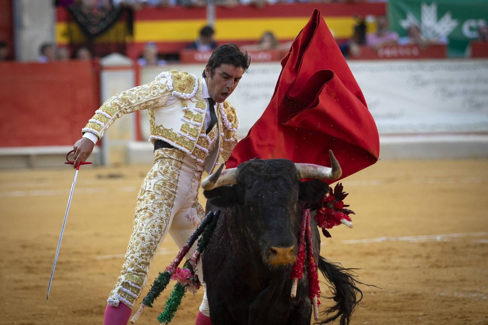 Pereda y Aguado triunfan en Granada