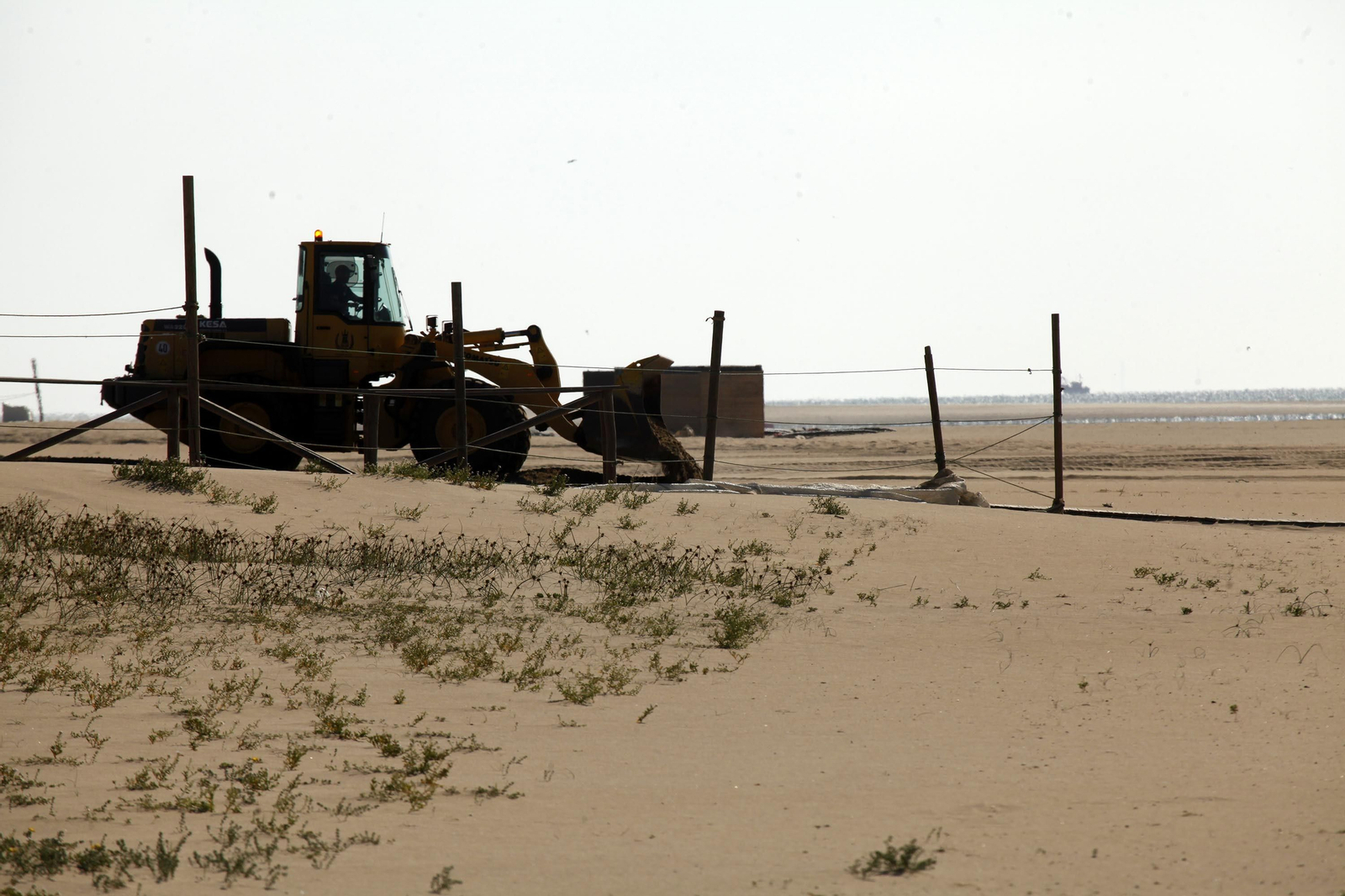 Las playas de la Costa de Huelva se preparan para la Semana Santa