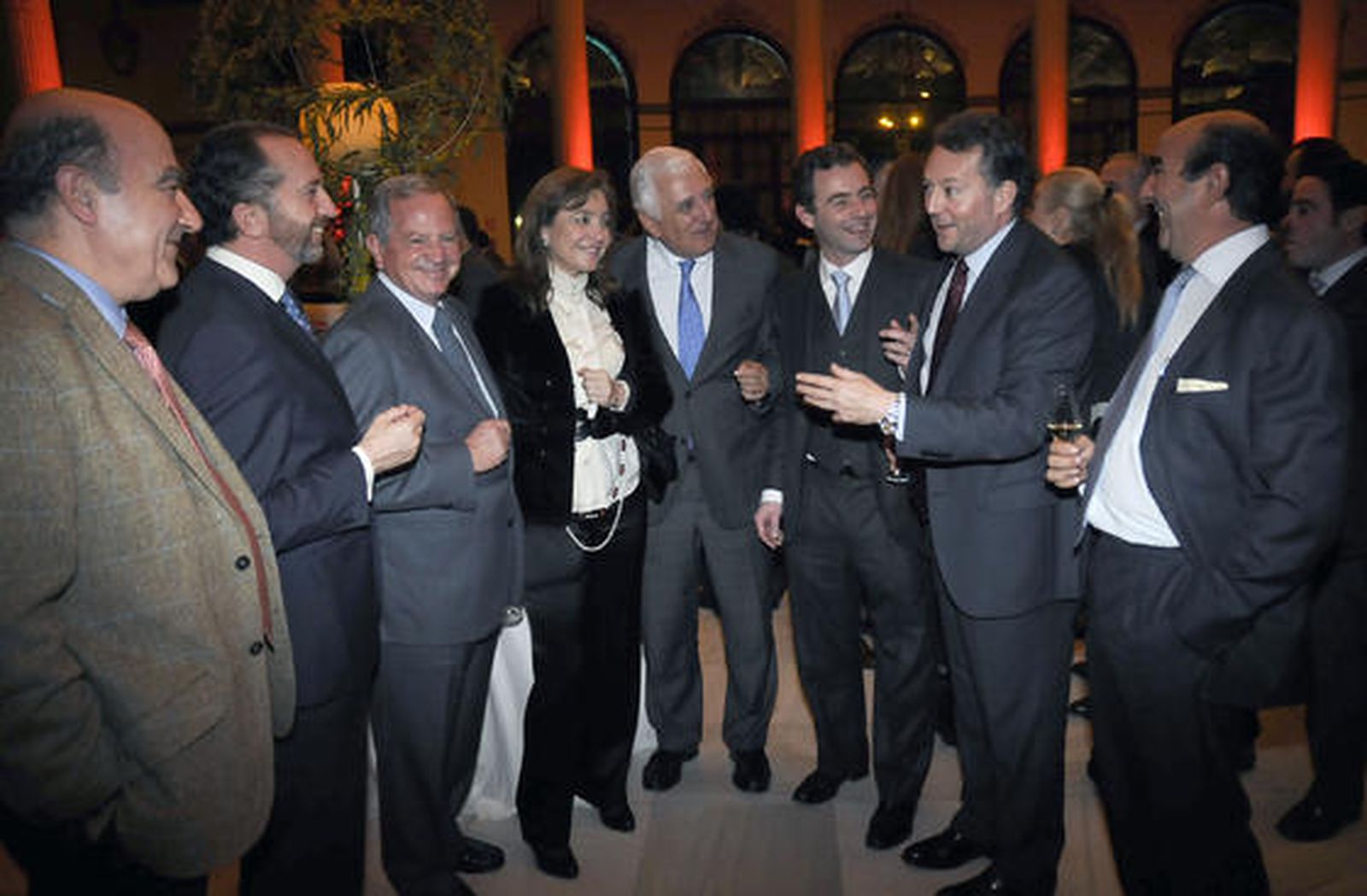 Cristóbal Cantos, Rodrigo Charlo, presidente de Bogaris; José Gandía, María José Rubín de Celis, Santiago Herrero, Luis Rey, director del colegio San Francisco de Paula; José Joly y Manuel Vázquez, presidente de Asaja Cádiz.
