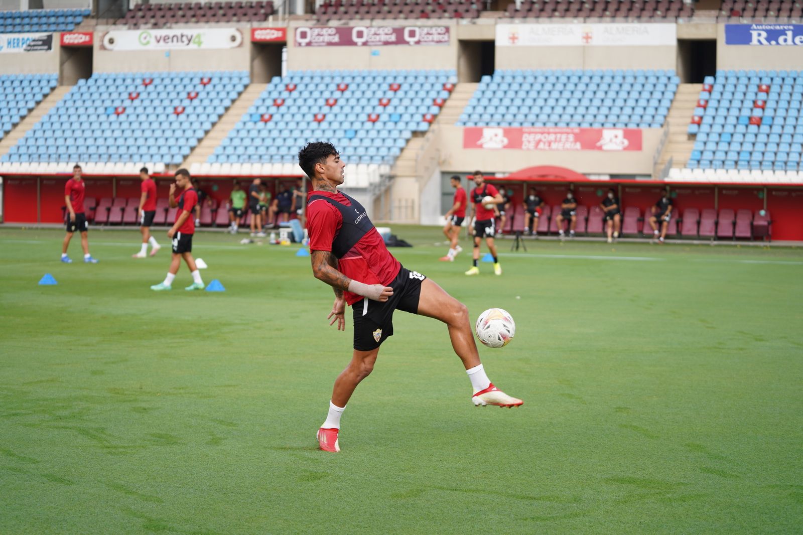 Fotogalería del entrenamiento del Almería, sábado 14