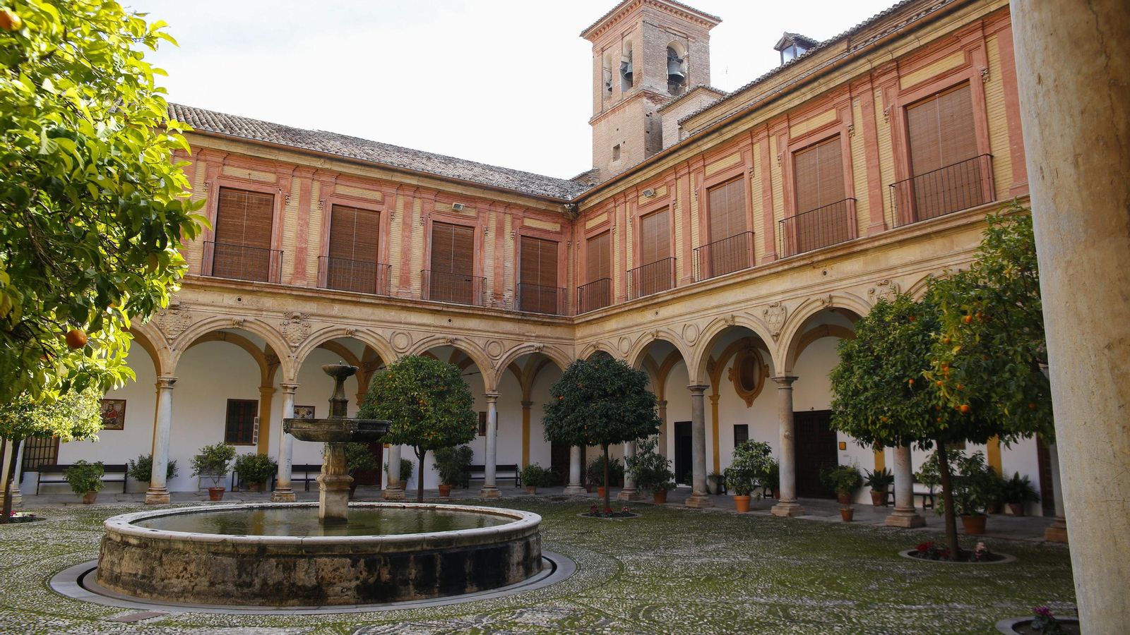 Claustro de la Abadía.