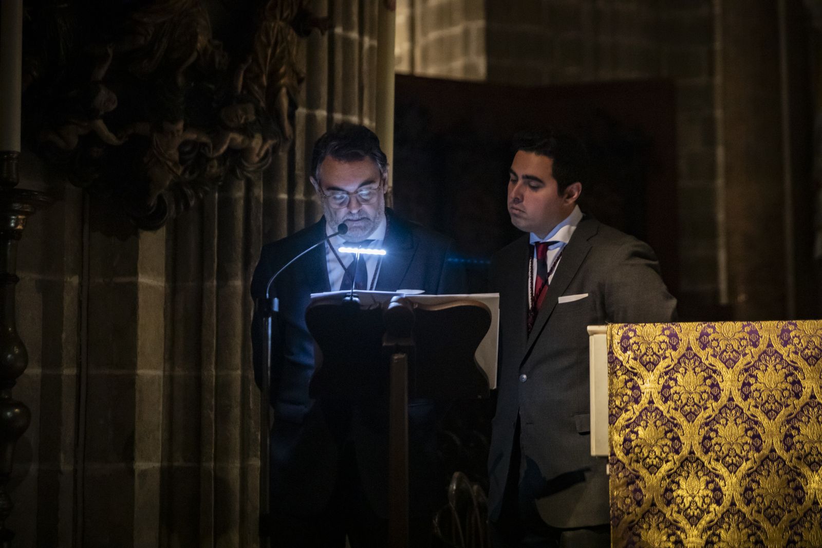 Así fue el viacrucis del Cristo de la Viga por el interior de la Catedral de Jerez
